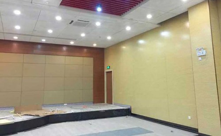 四川樂山學校會議室吸音纖維板聲學工程-3